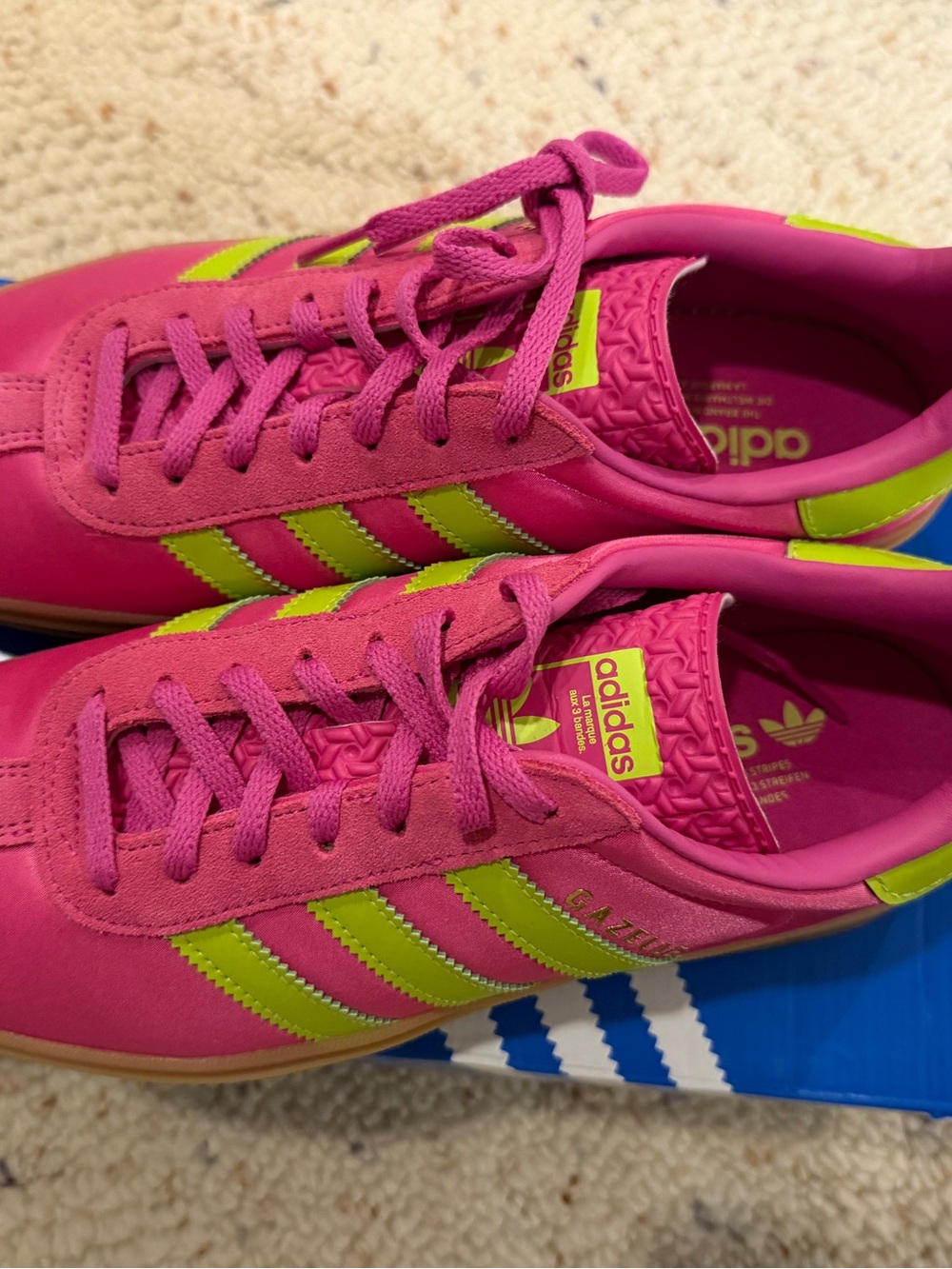 Ladies Size 9 Adidas Gazelle Bold Hot Pink & Neon Green Platform Sneakers - Picture 4 of 14
